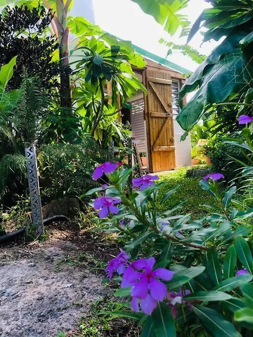 Au Coeur Des Montagnes Villa Capesterre-Belle-Eau Holiday home
